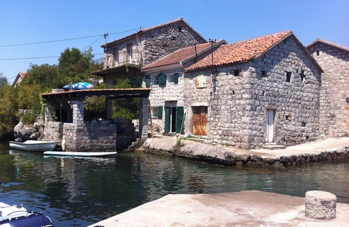 Kotor House | SUPERB HOUSE-APARTMENT, AT 40M SEA, GIANT VIEW ON THE BAY AND KOTOR OLD TOWN