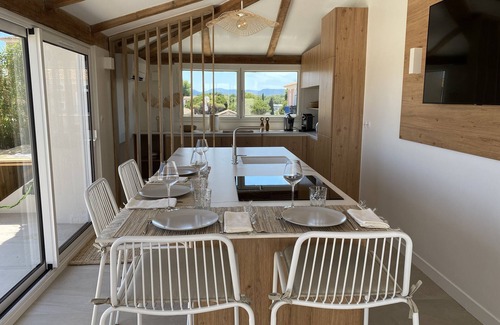Port Grimaud Apartment | Superb house on the ROOF, Terrace with SUPERB VIEW on the CANALS and JACCUZZI