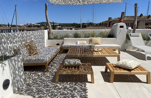 Port Grimaud Apartment | Superb house on the ROOF, Terrace with SUPERB VIEW on the CANALS and JACCUZZI