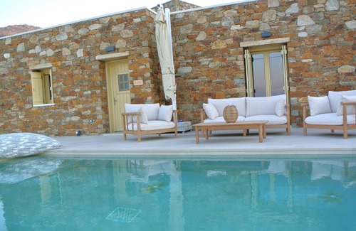 Psathi Villa | Superb Ios Villa | Villa Kyma | 1 Bedroom | Breathtaking Sea Views | Private.