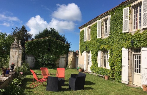Angles House | Superb Maison de Maître, close to the beach, 9 bedrooms, enclosed garden, 4 parking spaces
