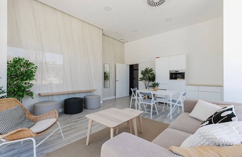 Palma-Palmilla Apartment | Superb Martiricos-La Roca 1BR w/Gym, Pool & Sea View, by Blueground