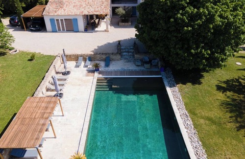 Cucuron Villa | Superb Mas in the Luberon