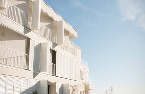 Carnon-Plage Apartment | Superb new apartment "feet in the water" exceptional view on the beach