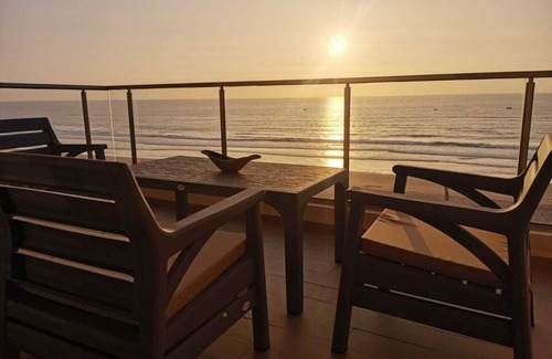 Plage des Nations Apartment | Superb sea view apartment