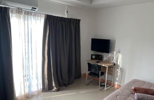 Ratsada Apartment | Superb studio Apartment