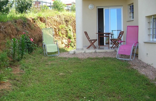 Bastelicaccia House | Superb studio, view of the sea, garden, ground floor of villa in the countryside