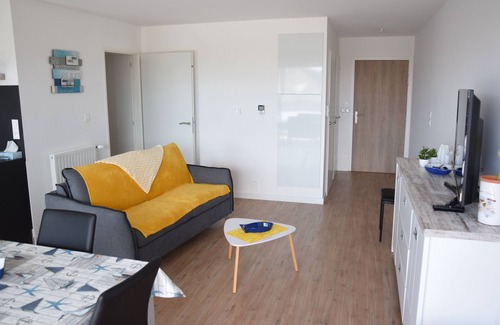 Arzon Apartment | Superb T3 apartment in a quiet location overlooking the port of Crouesty