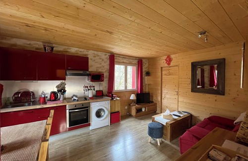 Montmin Apartment | Superb T3 riverside apartment near Annecy