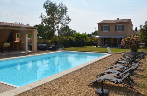 Croagnes Villa | Superb villa in Luberon near Gordes heated pool and spa