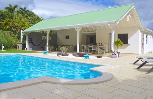 Baie-Mahault Villa | Superb villa BAH MAHAULT