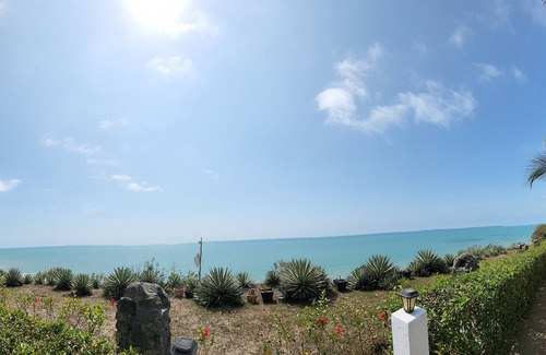 Jama Villa | Superb Villa - Best Sunset View of the Pacific Ocean
