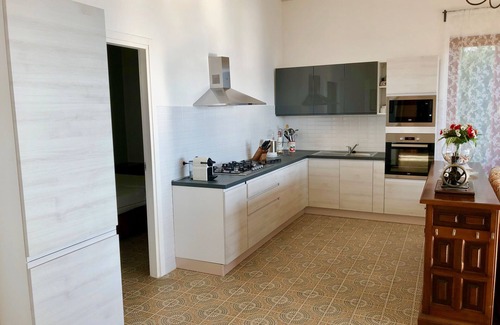Predore Apartment | Superb villa on Lake Iseo