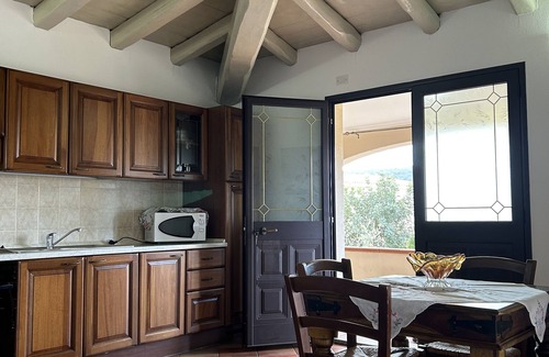 Tanaunella Villa | Superb villa with garden