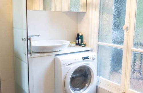 Quartier de la Plaine-de-Monceaux Apartment | Superb warm apt near Parc Monceau