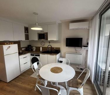 Gruissan Apartment | Superbe Appartement T2 climatisé