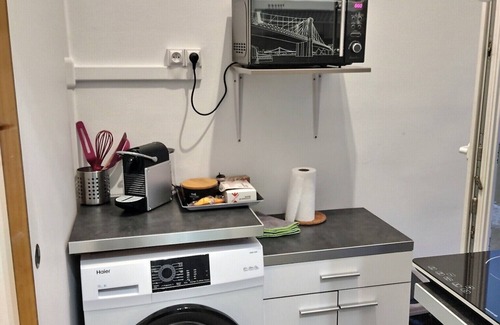 Evreux Apartment | Superbe Studio 2 Face Gare, Wifi Gratuit, Belle Vue sur Ville, Proche Commodités