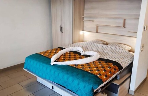 Saillon Apartment | Superbe Studio Dans L'enceinte des Bains Thermaux de Saillon