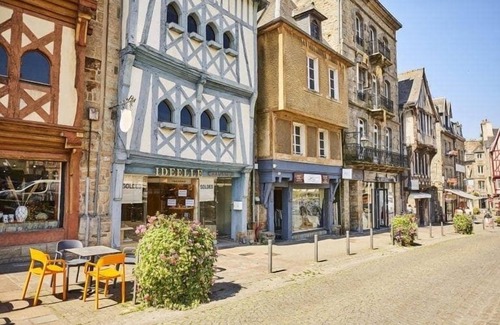 Guingamp Apartment | Superbe T2 cosy & central a Guingamp