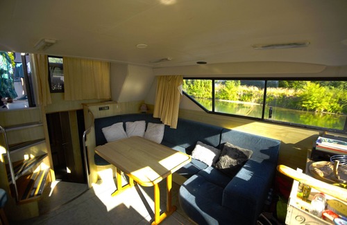 La Ferte-sous-Jouarre Boat Rental | Superbe Vedette de Mer à 45 Minutes de Paris