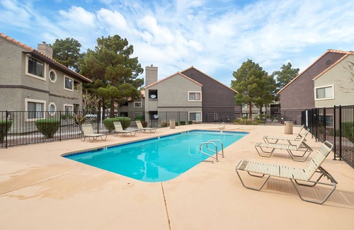Spring Valley Apartment | Superhost 5 Star ⭐️ Service with 2 Bedrooms