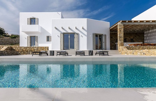 Xilokeratidi House | Superior Amenities/Spacious Outdoor/5-star accommodation