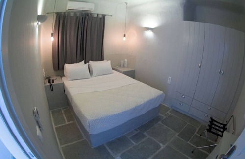Paradise Hotel | Superior Apartment with Private Glass Pool & Shared Infinity Pool, Gym, Bar