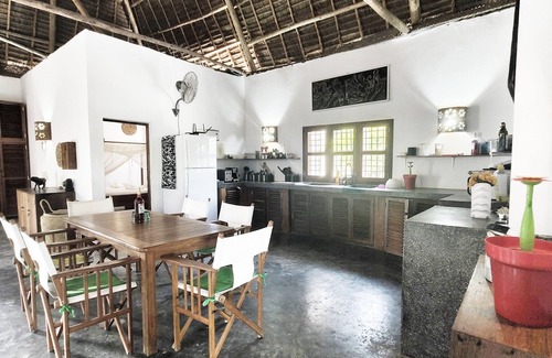 Jambiani Villa | Superior Beachfront Villa in Zanzibar