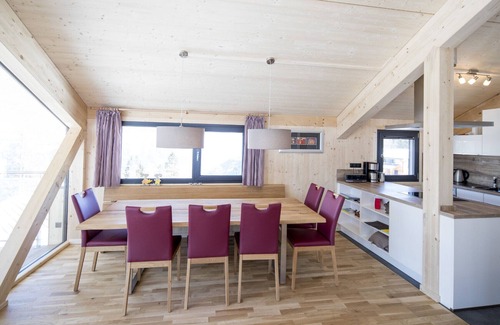 Pichl-Preunegg House | Superior Chalet # 12 with sauna & whirlpool inside