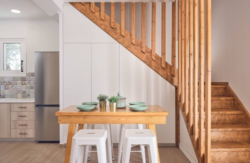 Planos Apartment | Superior Maisonette with private pool Bed and Breakfast
