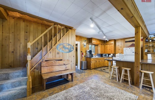 Au Train House | Superior River Cabin-Cabin on AuTrain River Close to Snowmobile/ATV Trails