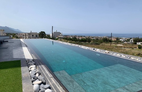 Pnarbas Villa | Superior Villa between the Mountain and the Sea with Private Pool 4+1