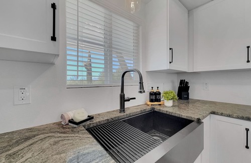 Apache Junction House | Superstition Mountains at Your Doorstep! Remodeled Bungalow!