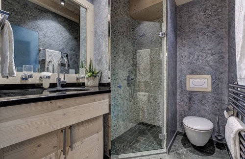 Montriond Ski Chalet | Supreme Alpine Chalet sleeping 12-15 with indoor pool, sauna, hammam, solarium, hot tub, and gym