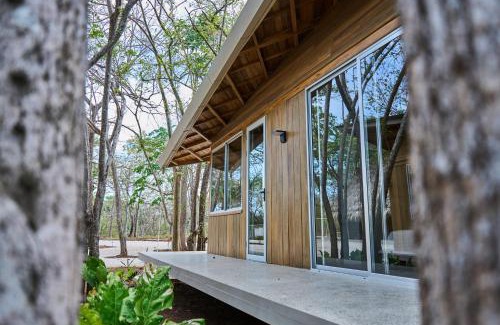 Los Pargos Cabin | SURÁ Playa Negra
