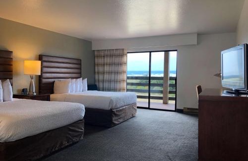 Gold Beach Resort | SureStay Plus Hotel by Best Western Gold Beach