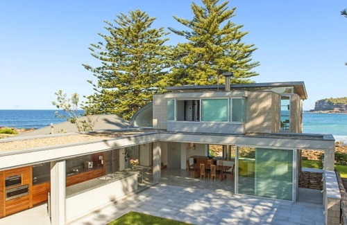 Avalon Beach House | Surfbreak by TCC - Beachfront paradise found.