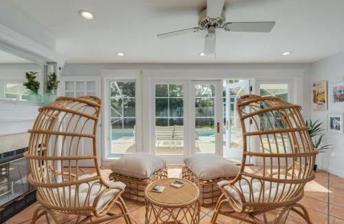 Melbourne Beach House | Surfs Up - Retreat At The Beach With Heated Pool