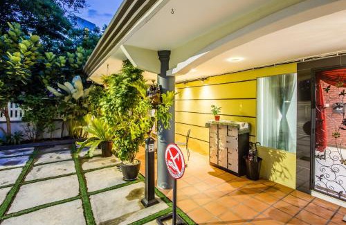 Benggali House | Surprised Homestay by uBook