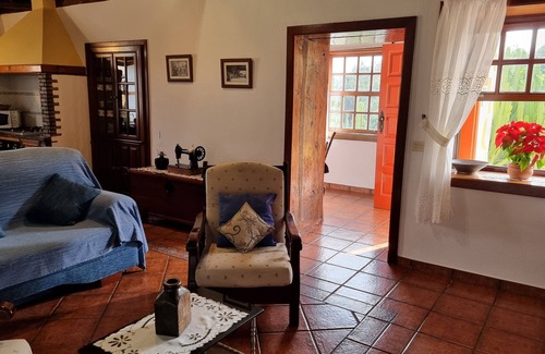El Granel Cottage | Surrounded by orchards and close to Santa Cruz de La Palma