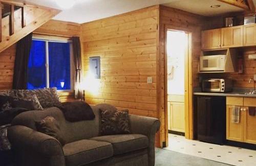Talkeetna House | Susitna River Lodging, Riverside Cabins