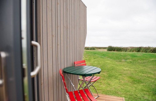 Wangerland House | Sustainable accommodation by the sea - the Green Tiny Sleep Space in Wangerland
