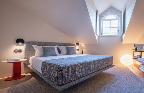Old Town Hotel | SUTRooms - Sky Room by Quantique