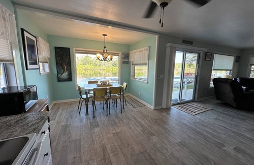 Old Town House | Suwannee River 2BR 1BA near Fanning Springs. Lower level screened, Boat House