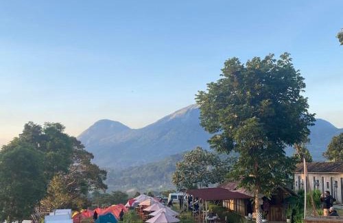 Trawas House | SUWON CAMP