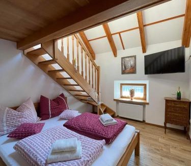 Hluboke House | Svatojakubský pivovar