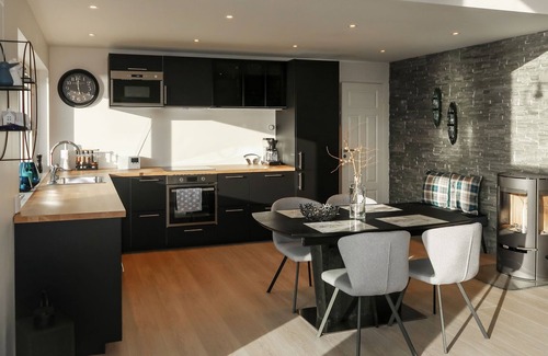 Flora House | Svortevik by Interhome