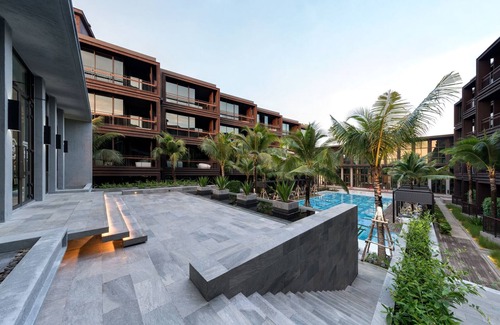 Rawai Apartment | SW1 : Saturdays Residence 1 Bedroom suite with balcony