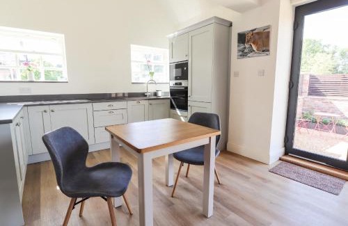 Sandbach House | Swallow Cottage