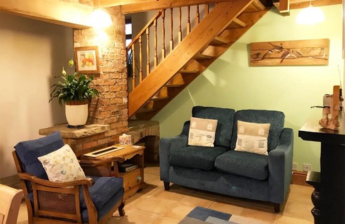 Holton Le Clay House | Swallows Barn